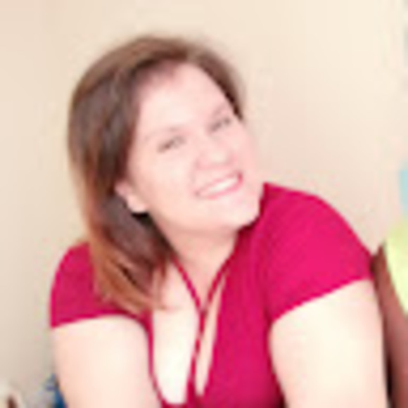 Meet your Posher, Sylvia - Picture 1 of 1